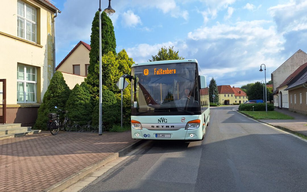 Elsterbrücke Wahrenbrück gesperrt: Baufahrpläne für die Linien 524, 560, 577 und 578
